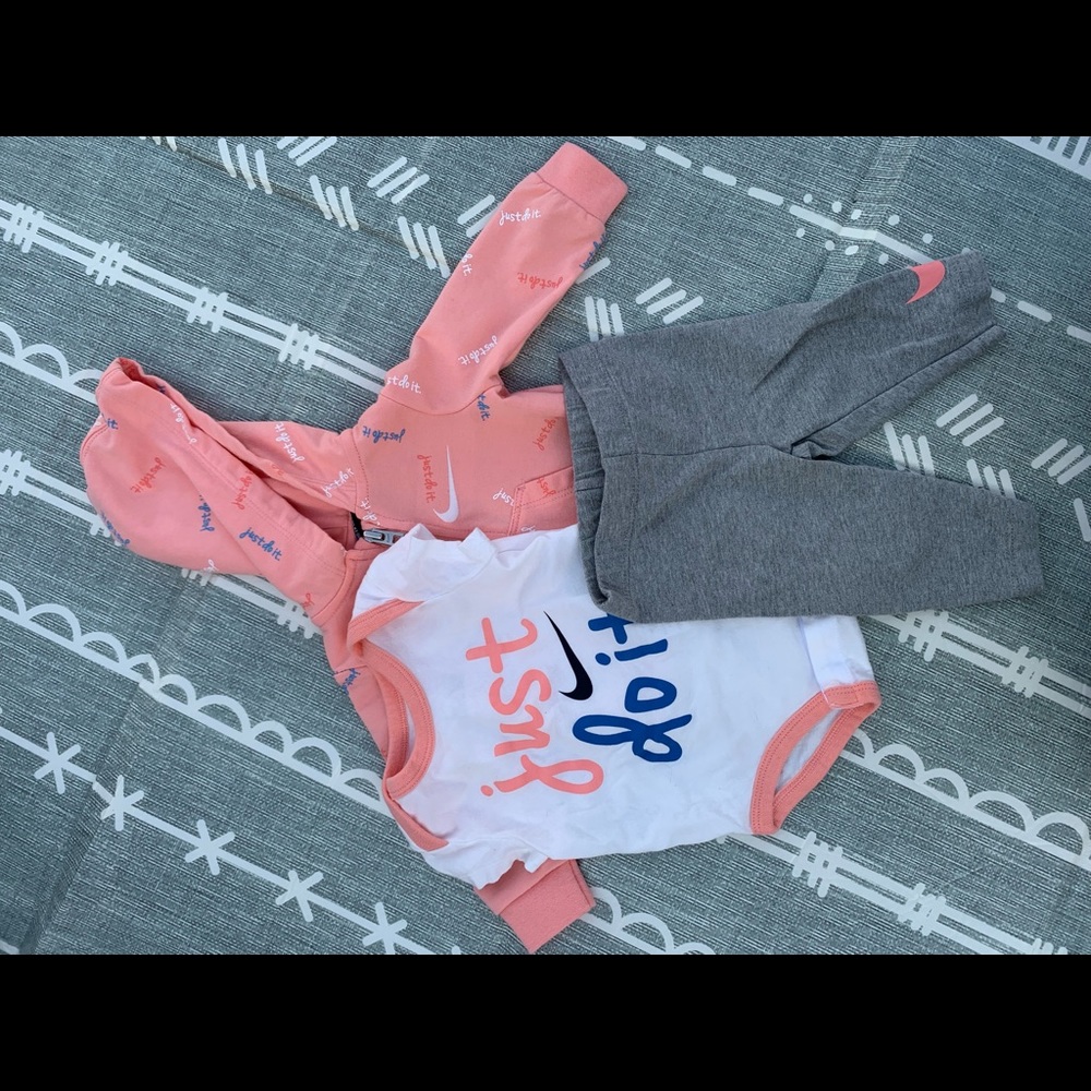 Baby Girl Nike Three Piece Set
